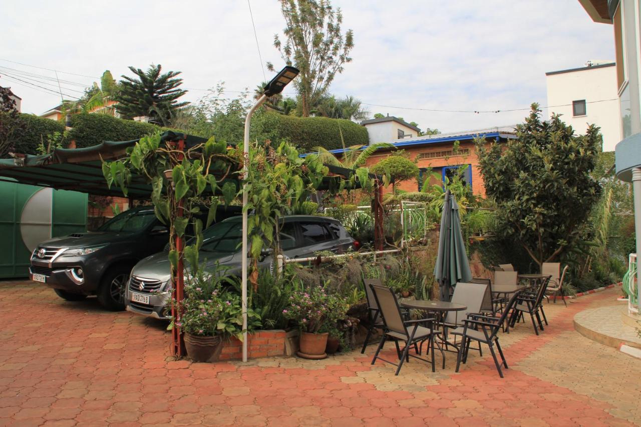 Umusambi B&B Kigali Eksteriør bilde