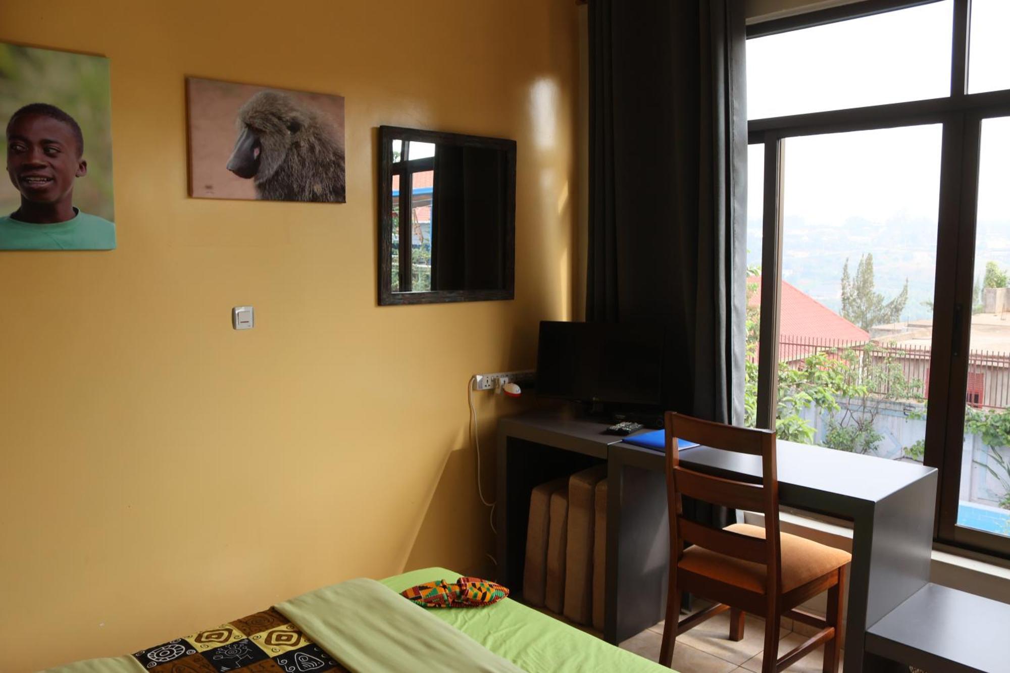 Umusambi B&B Kigali Eksteriør bilde